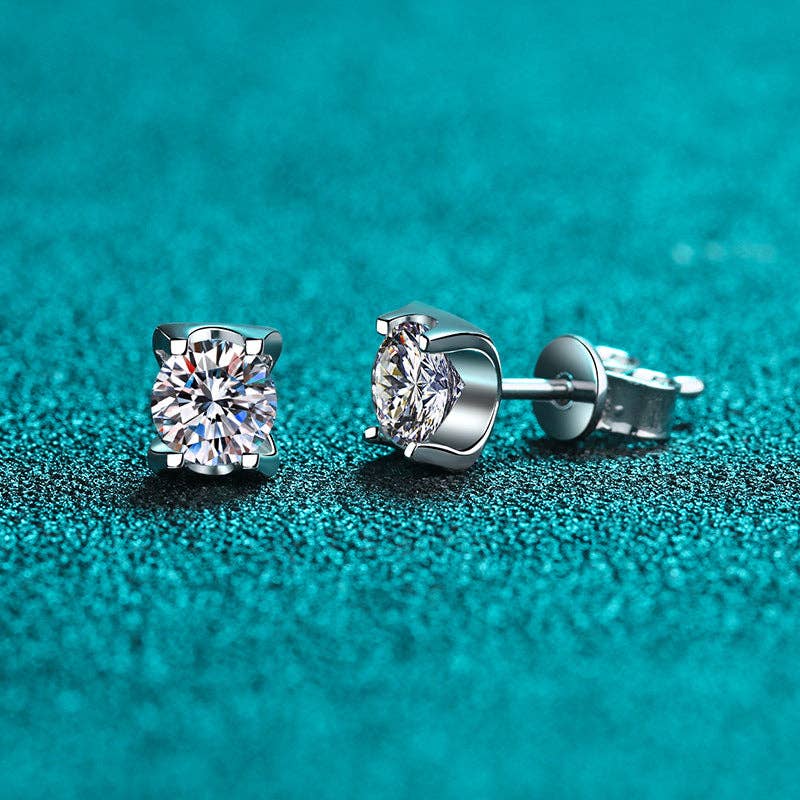 Round Moissanite Stud Earrings