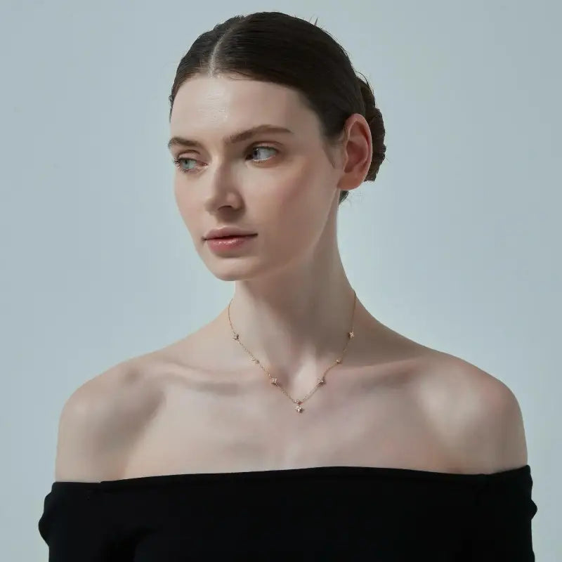 Four Petal Flower Friendship Necklace in 925 Sterling Silver Rose