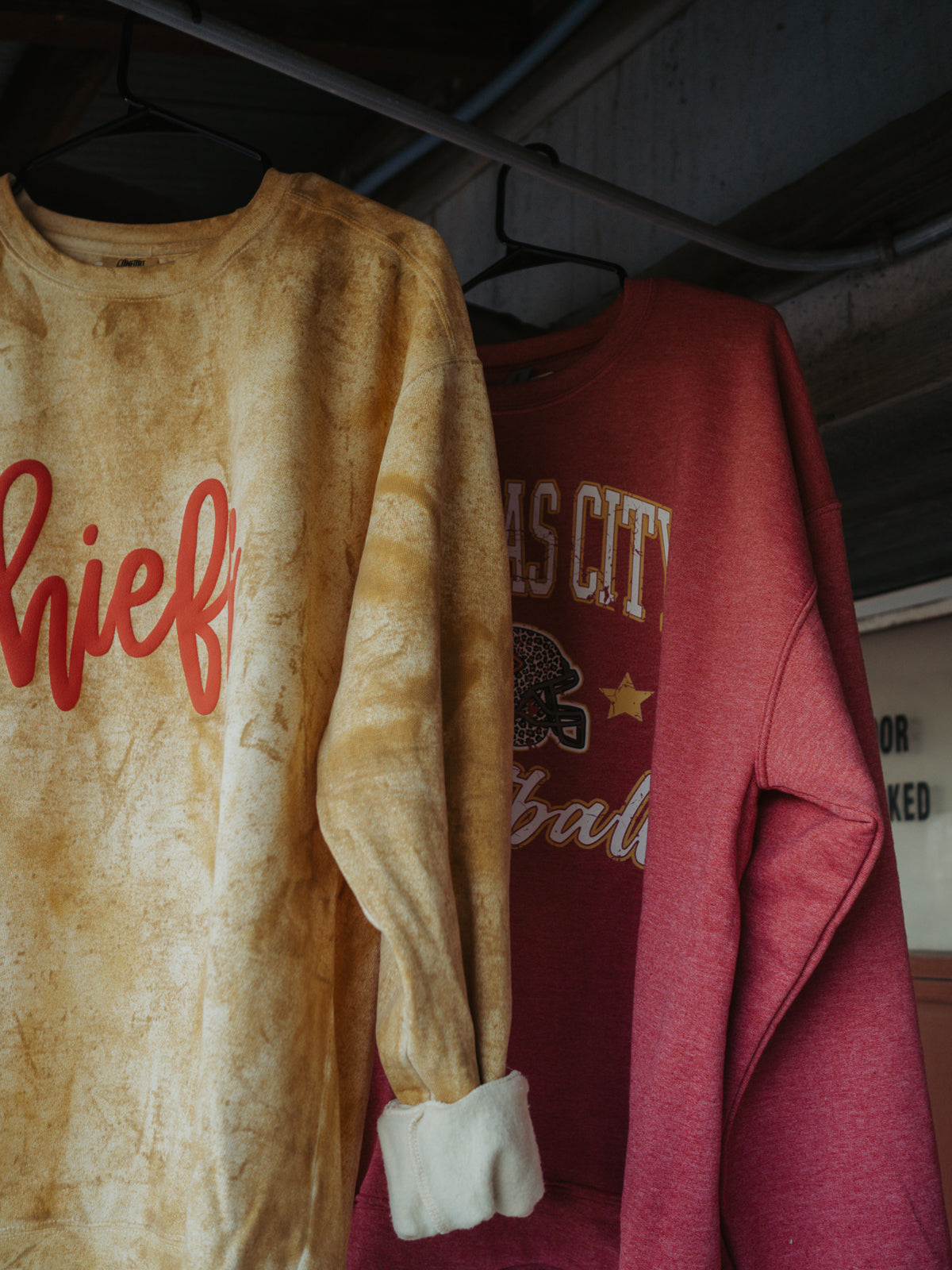 C h I e f s Red Puff Golden Crew – Stylish & Cozy Game Day Sweatshirt | QB Customs