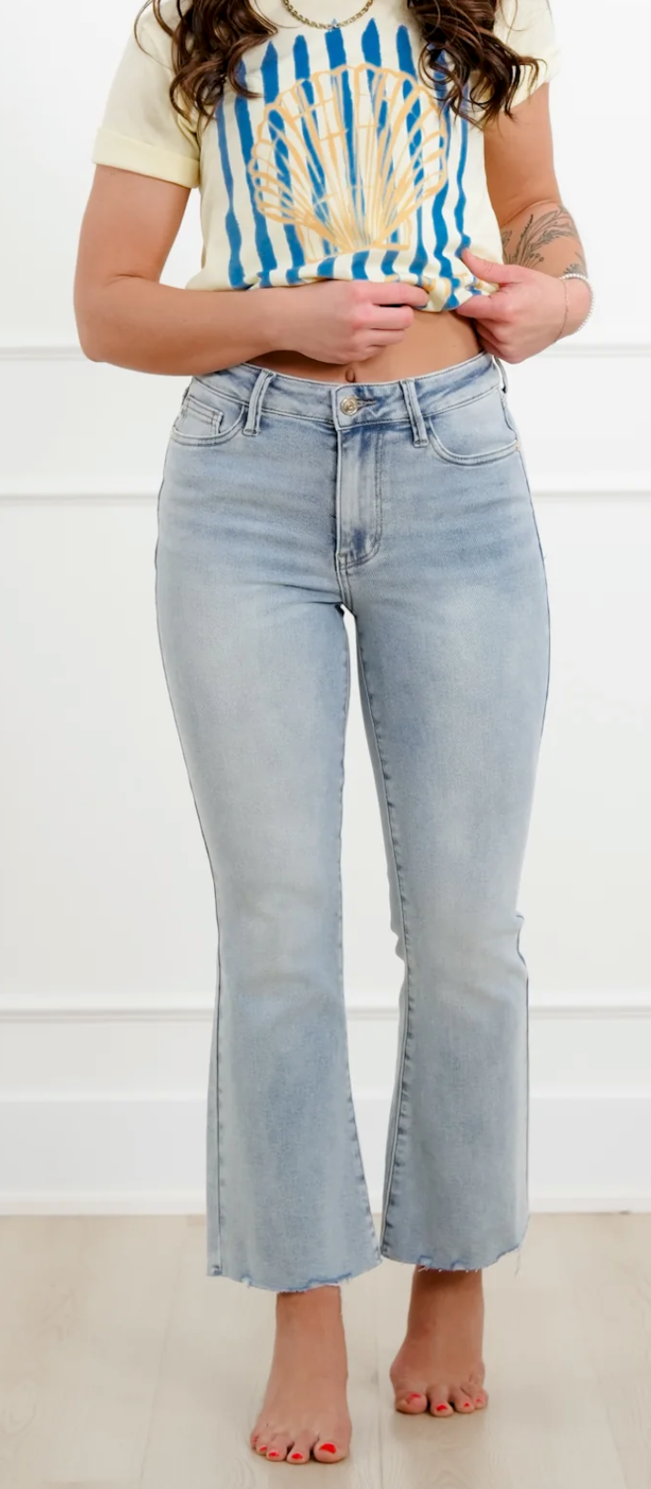 Judy Blue Kick Flare Raw Hem Cropped Jean | Queen Bee Boutique