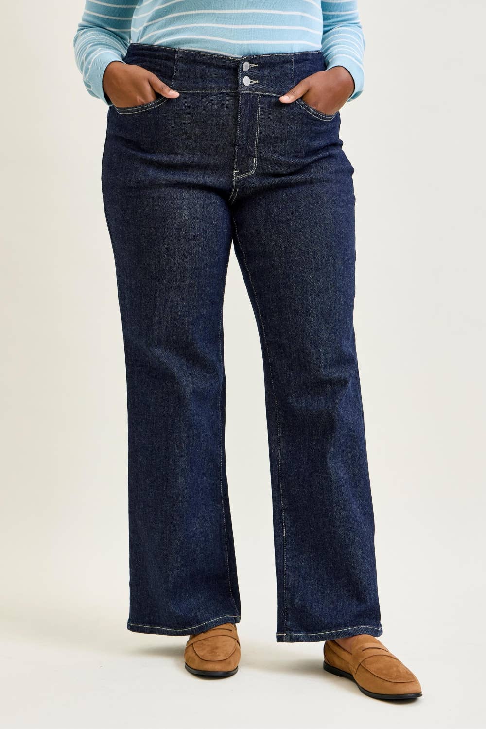 Judy Blue Dark Wash Relaxed Leg Chic Jeans Plus