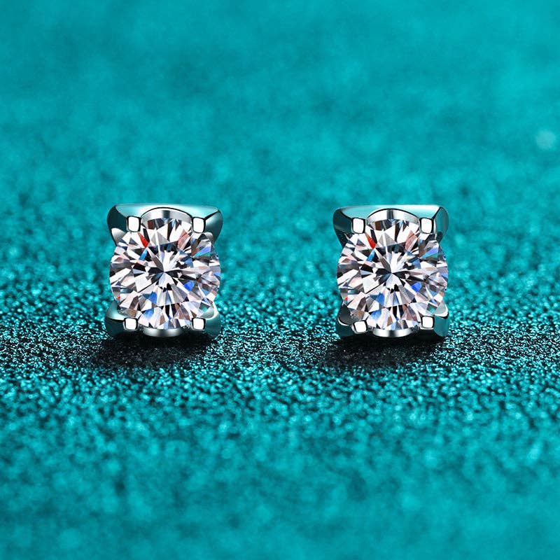 Round Moissanite Stud Earrings