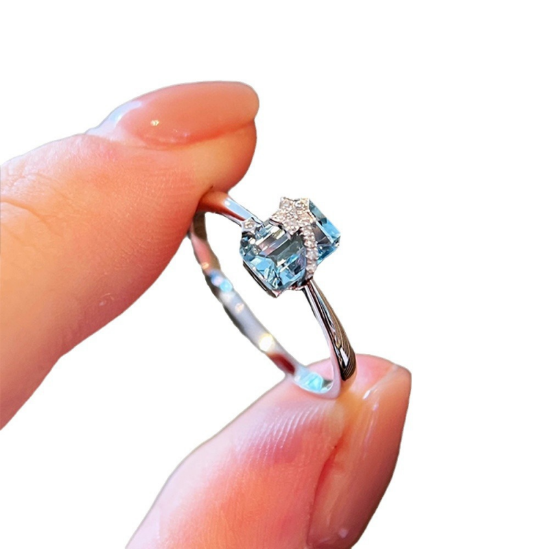 Dainty Blue Gemstone Star Band Ring in 925