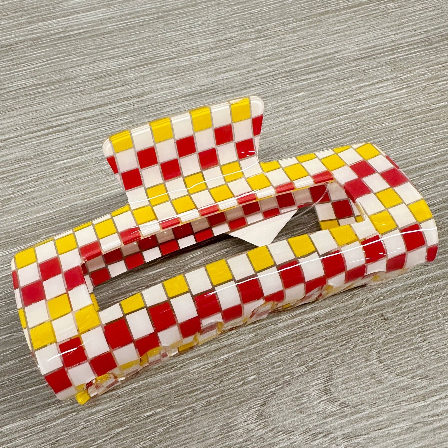 Red Kingdom Checkered Clip