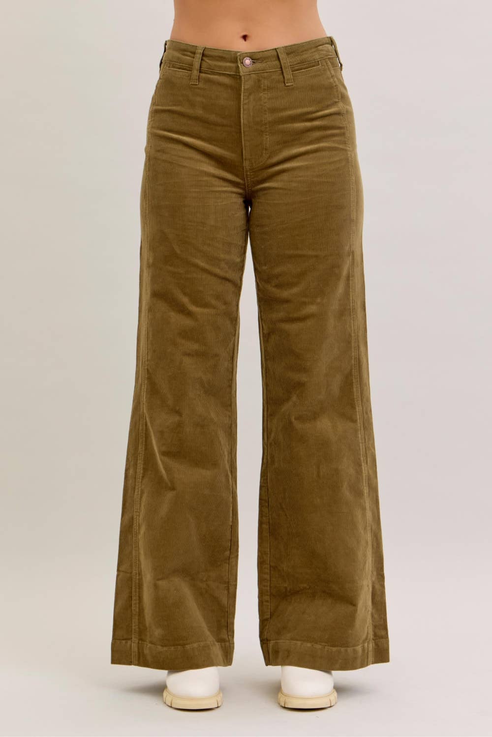 Judy Blue HW Retro Wide Welt Pockets & Forward Side Seams | Queen Bee Boutique