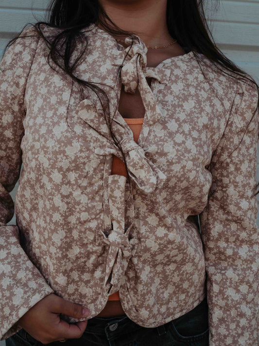 FLORAL PATTERN FRONT TIE JACKET