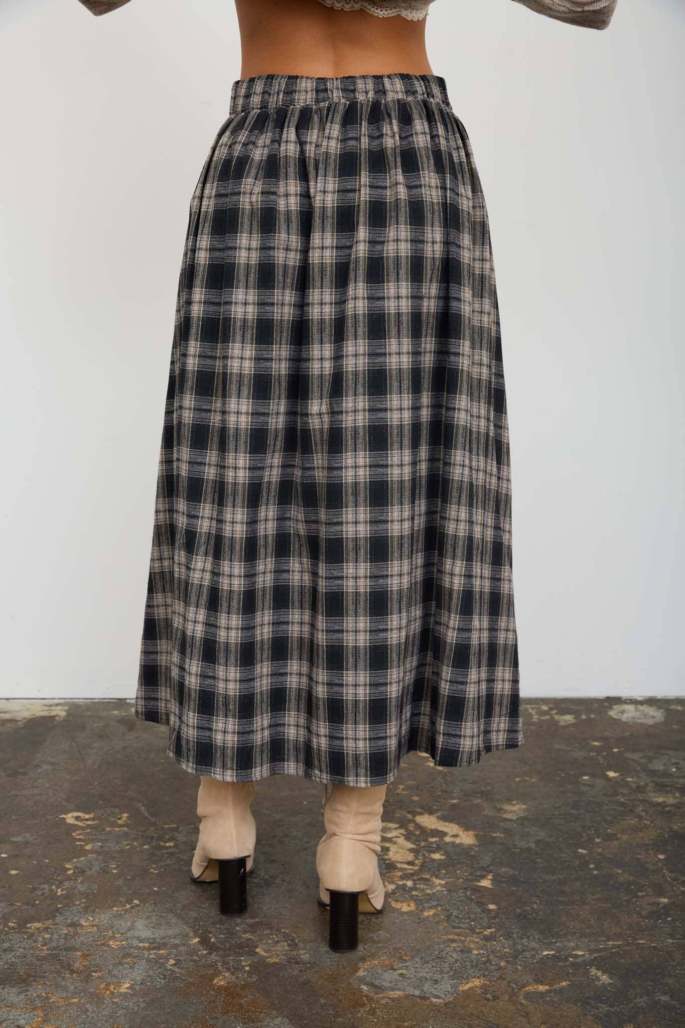 PLAID PLEATED MIDI SKIRT FALLWINTER | Queen Bee Boutique