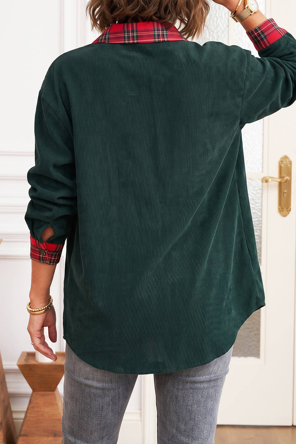 Green Red Plaid Pocket Button Long Sleeve Shacket | Queen Bee Boutique
