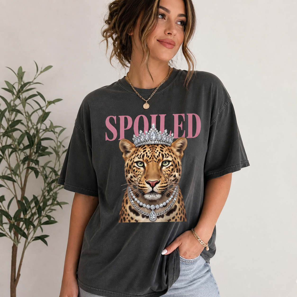 Spoiled Crown Queen Leopard Graphic Tee