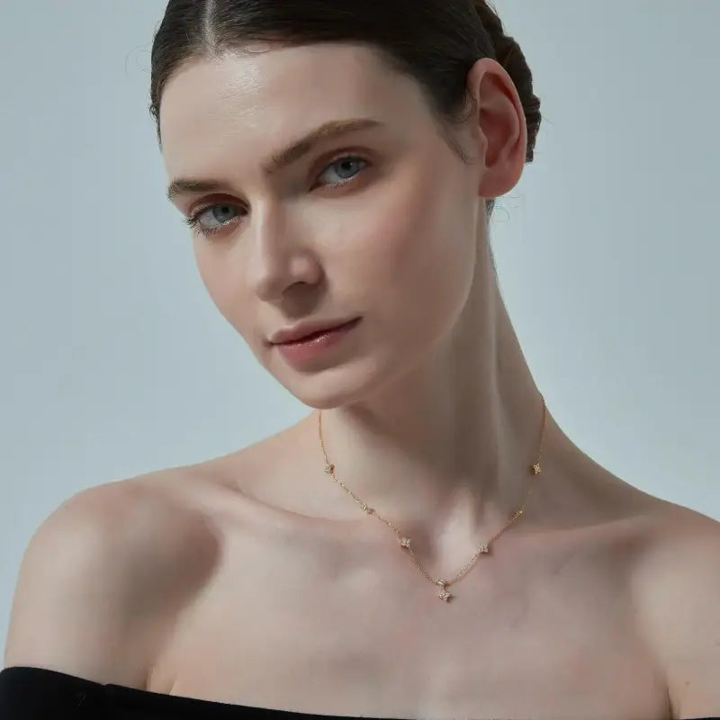 Four Petal Flower Friendship Necklace in 925 Sterling Silver Rose