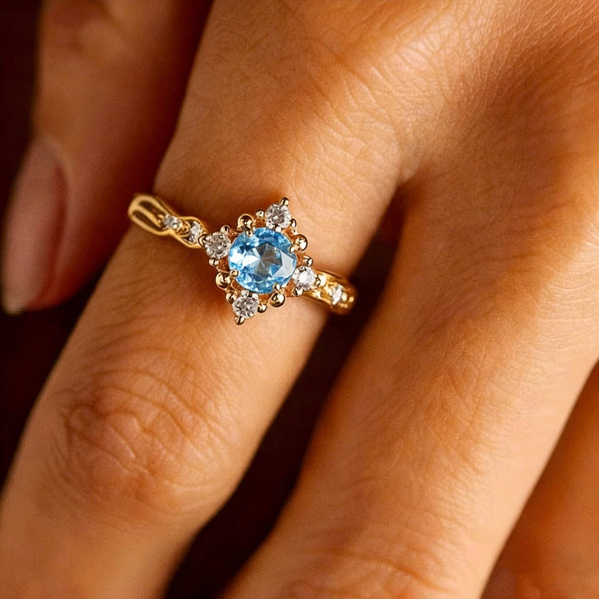 Vintage Blue CZ Starburst Crown Ring in 925 Sterling Silver