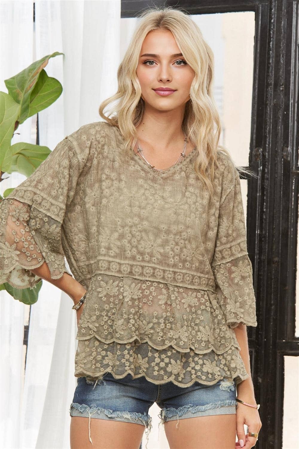 BELL SLEEVES LACE BLOUSE SCALLOP EDGE | Queen Bee Boutique