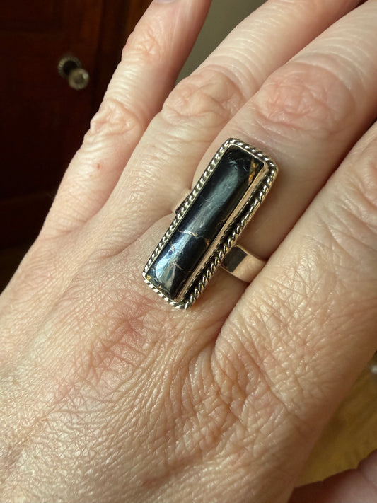 Black Stallion Bar Ring