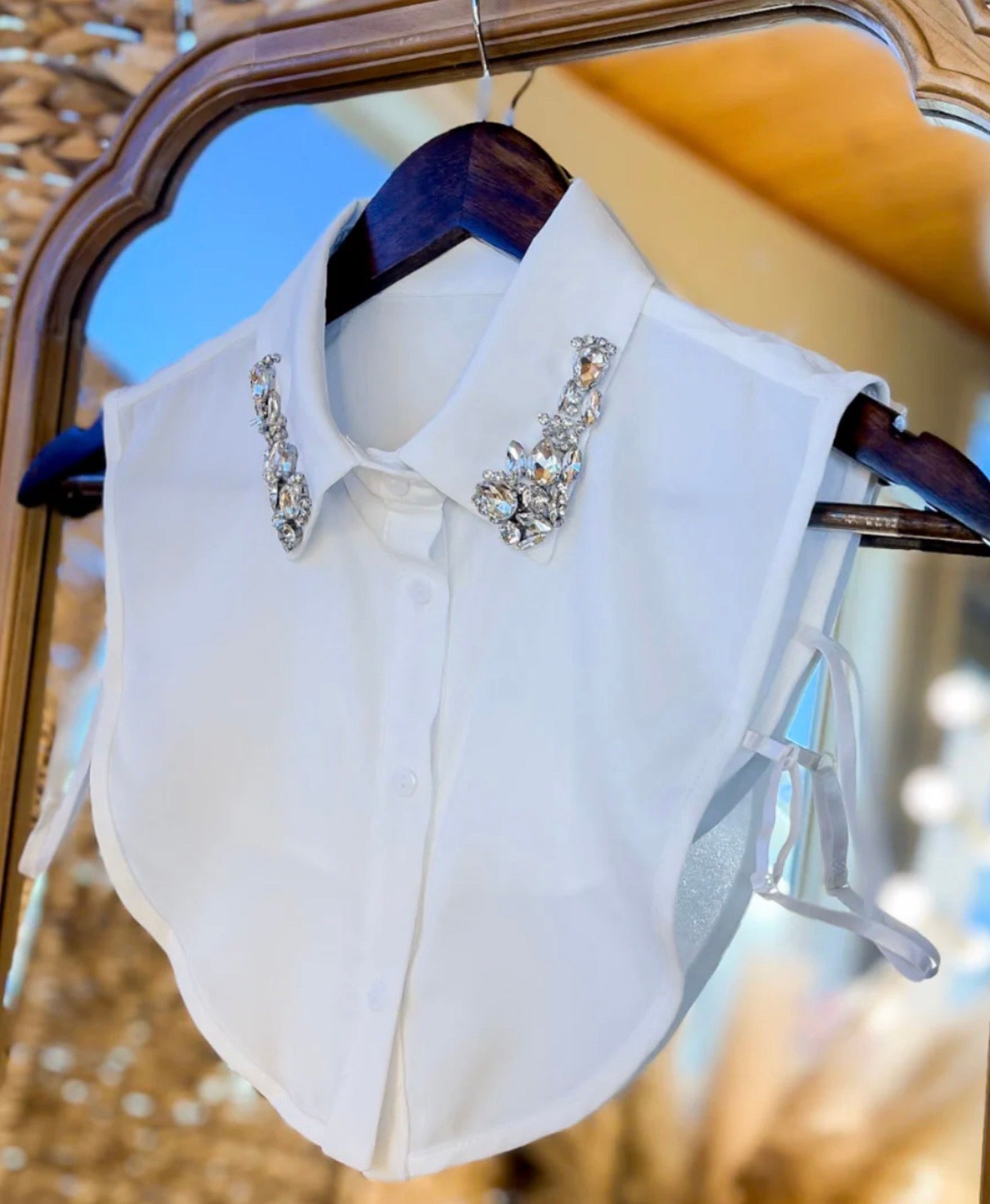 The Finishing Touch - Faux collar rhinestoned