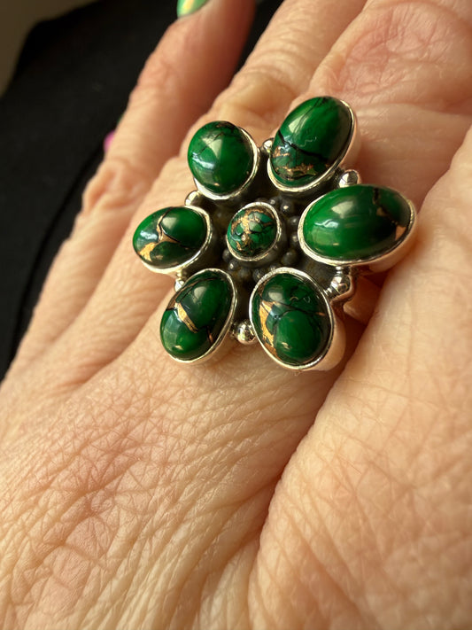 Green Mojave Cluster Ring