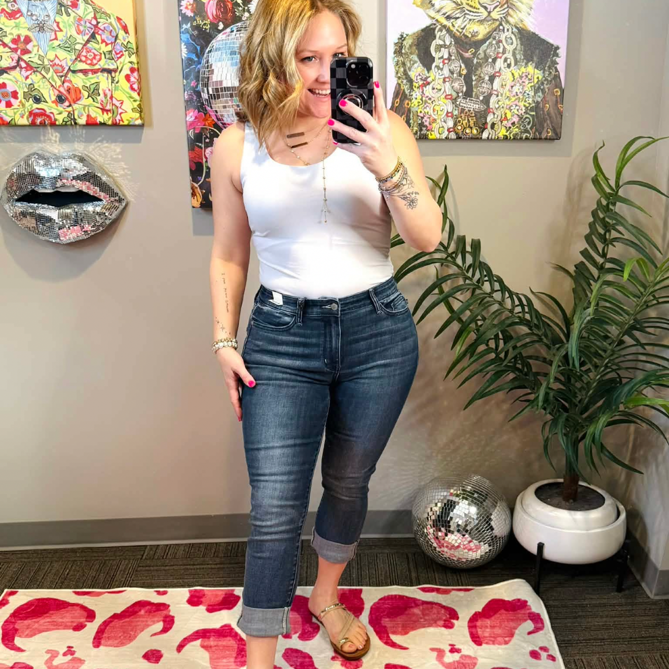 Judy Blue Mid Rise Dark Wash Cuffed Capri Denim Jeans | Queen Bee Boutique