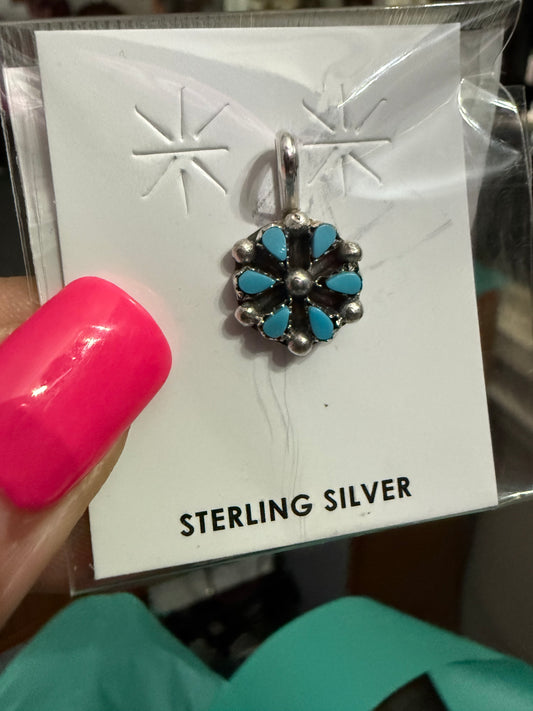 Zuni Cluster Pendant | Queen Bee Boutique