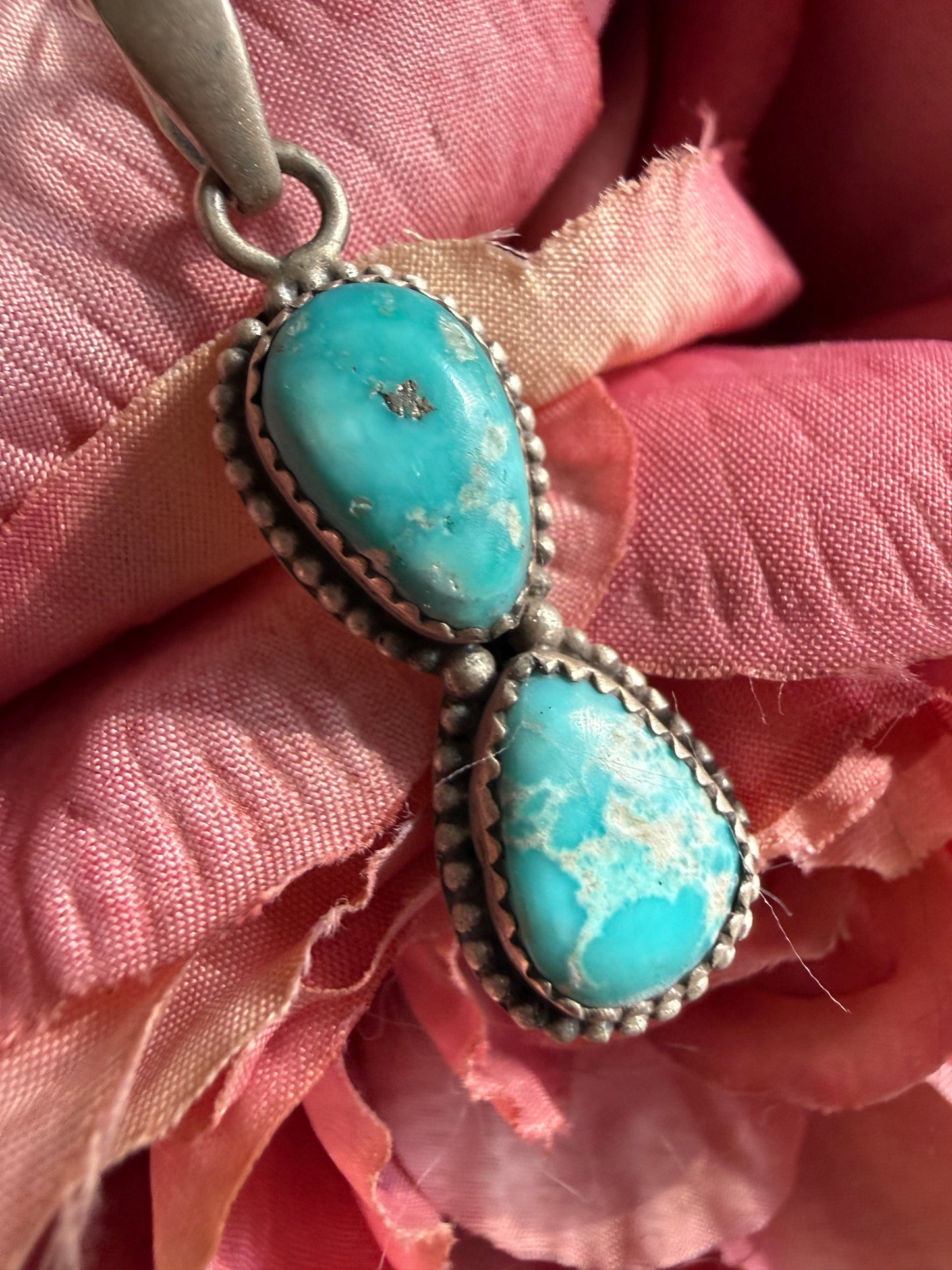 White Water Turquoise Pendant | Queen Bee