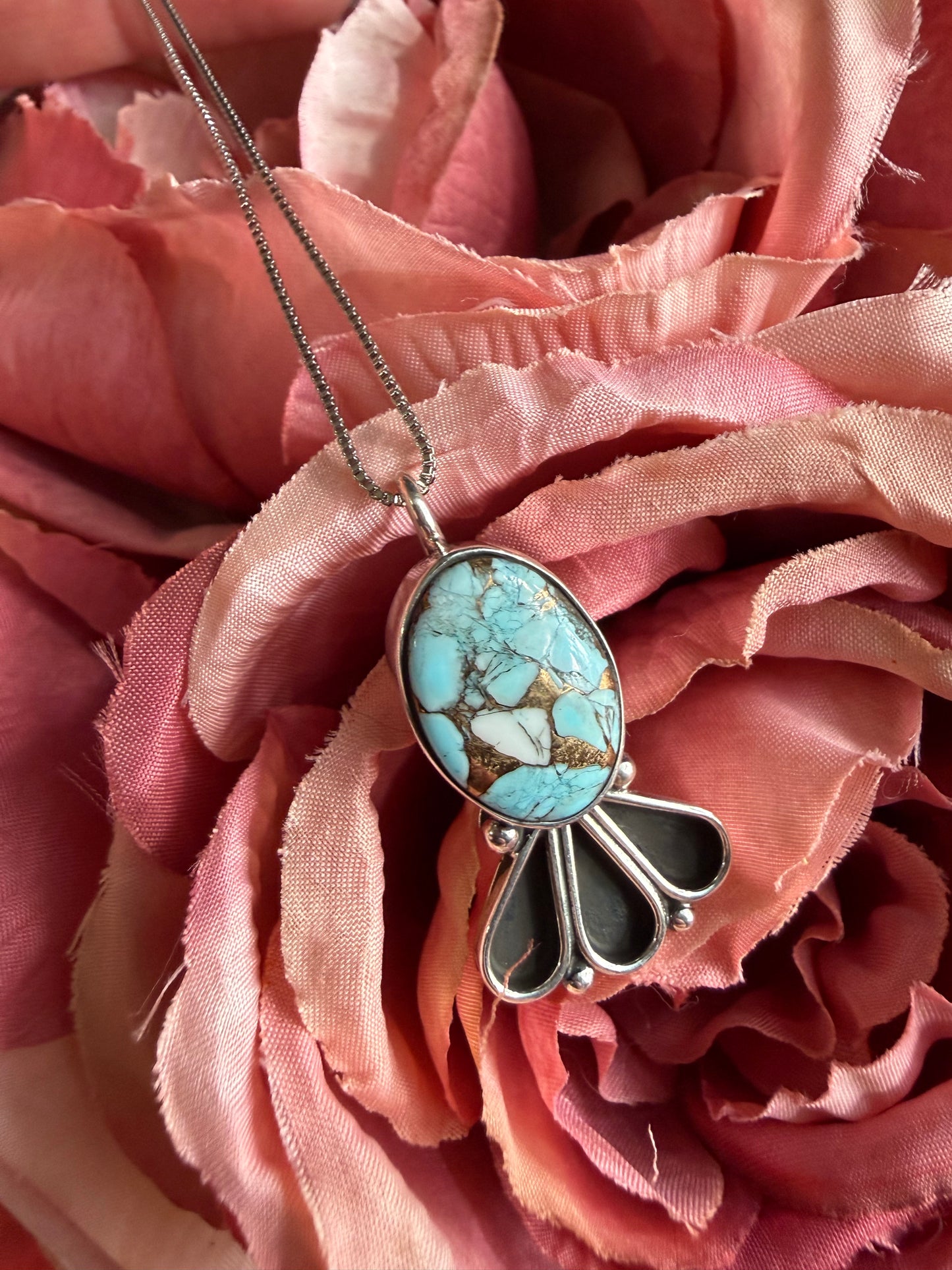 Golden Hills Sterling Silver Pendant | Queen Bee Boutique