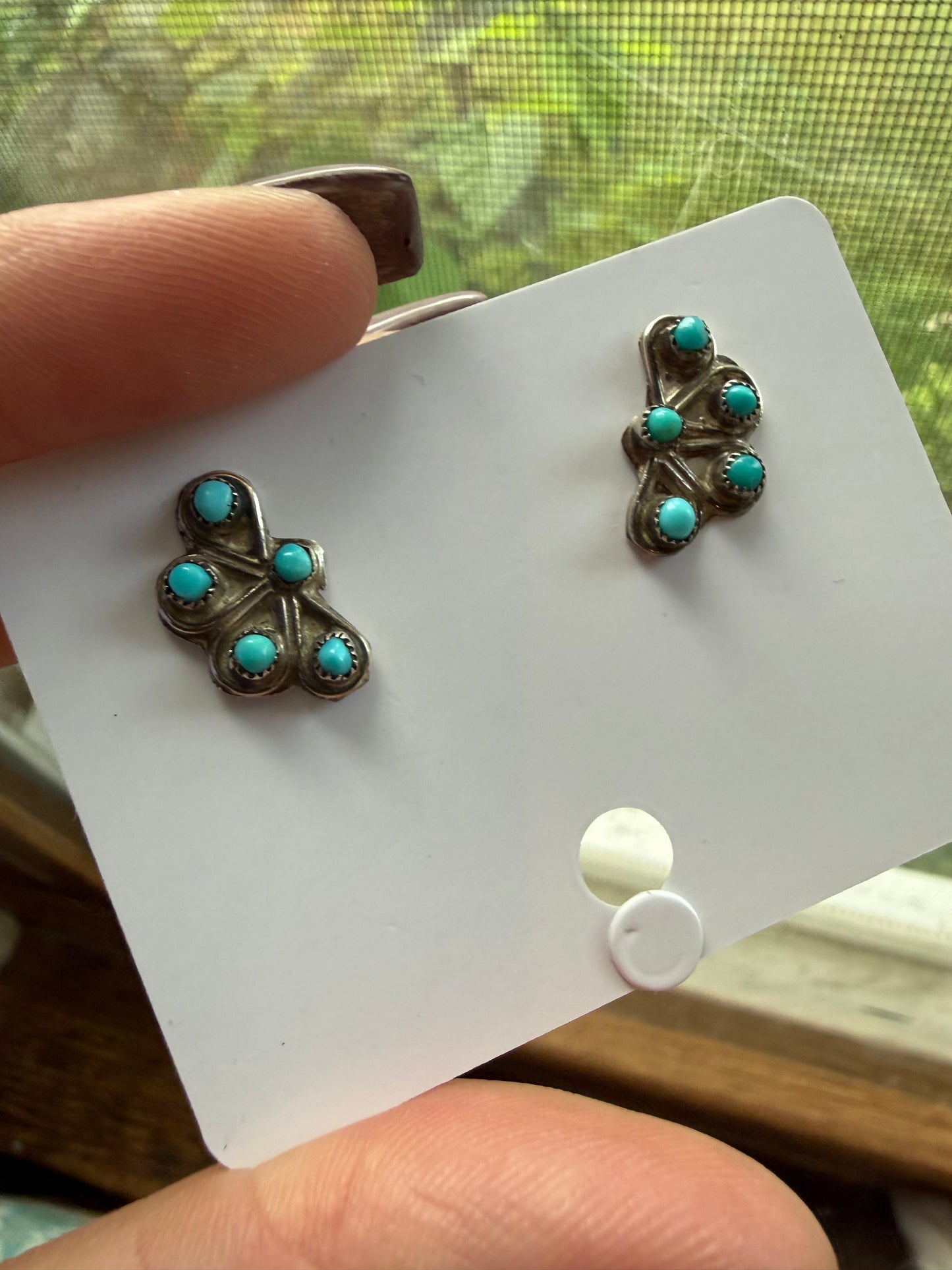 Zuni Snake Eye Vintage Stud Earrings | Queen Bee Boutique
