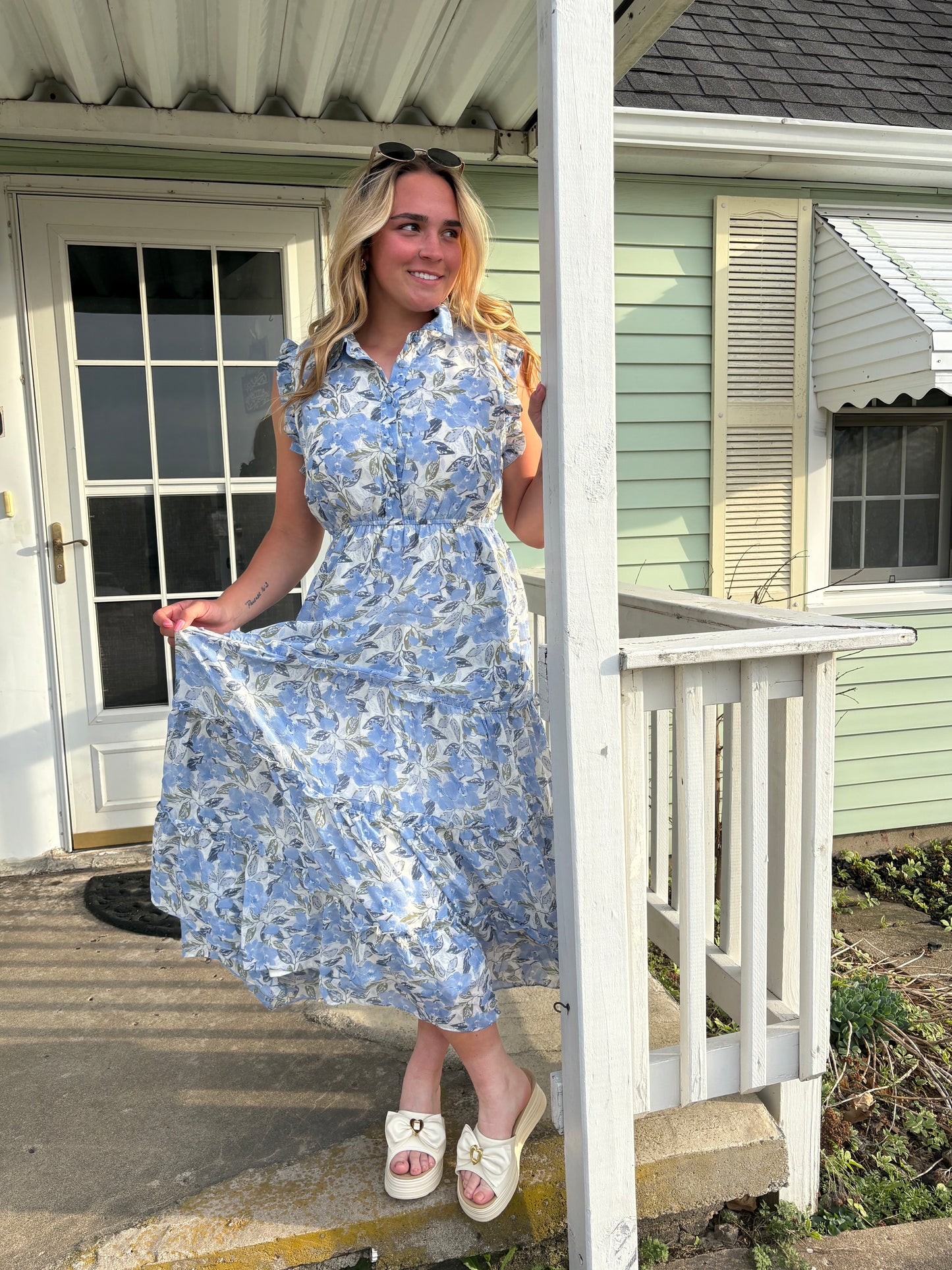 Sleeveless Button V Neck Midi Dress Blue Floral | Queen Bee Boutique