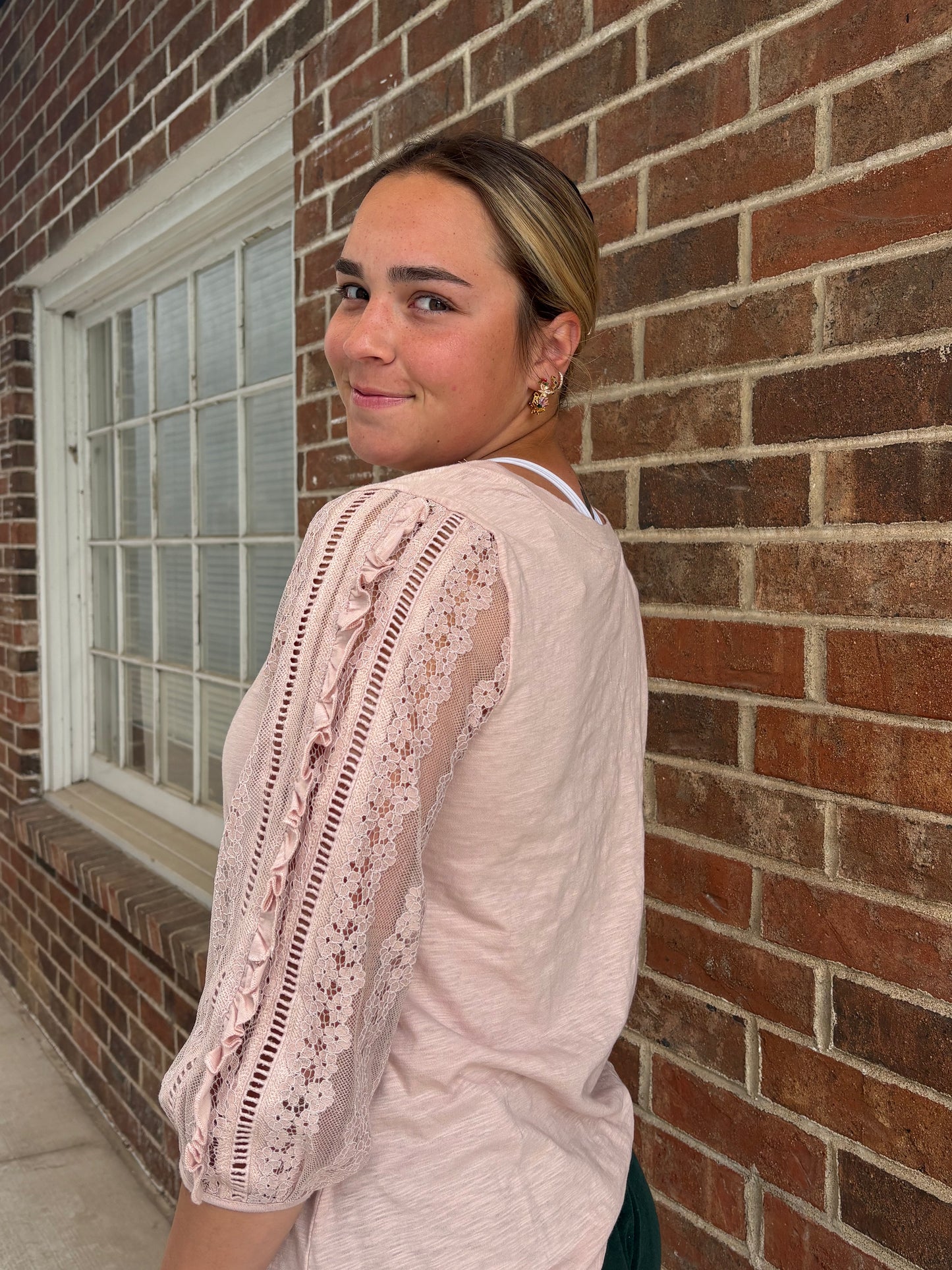 Lace 3/4 Sleeve Casual Chic Top | Queen Bee Boutique