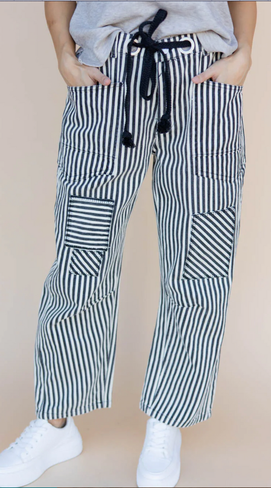 STRIPED TWILL BARREL PANTS