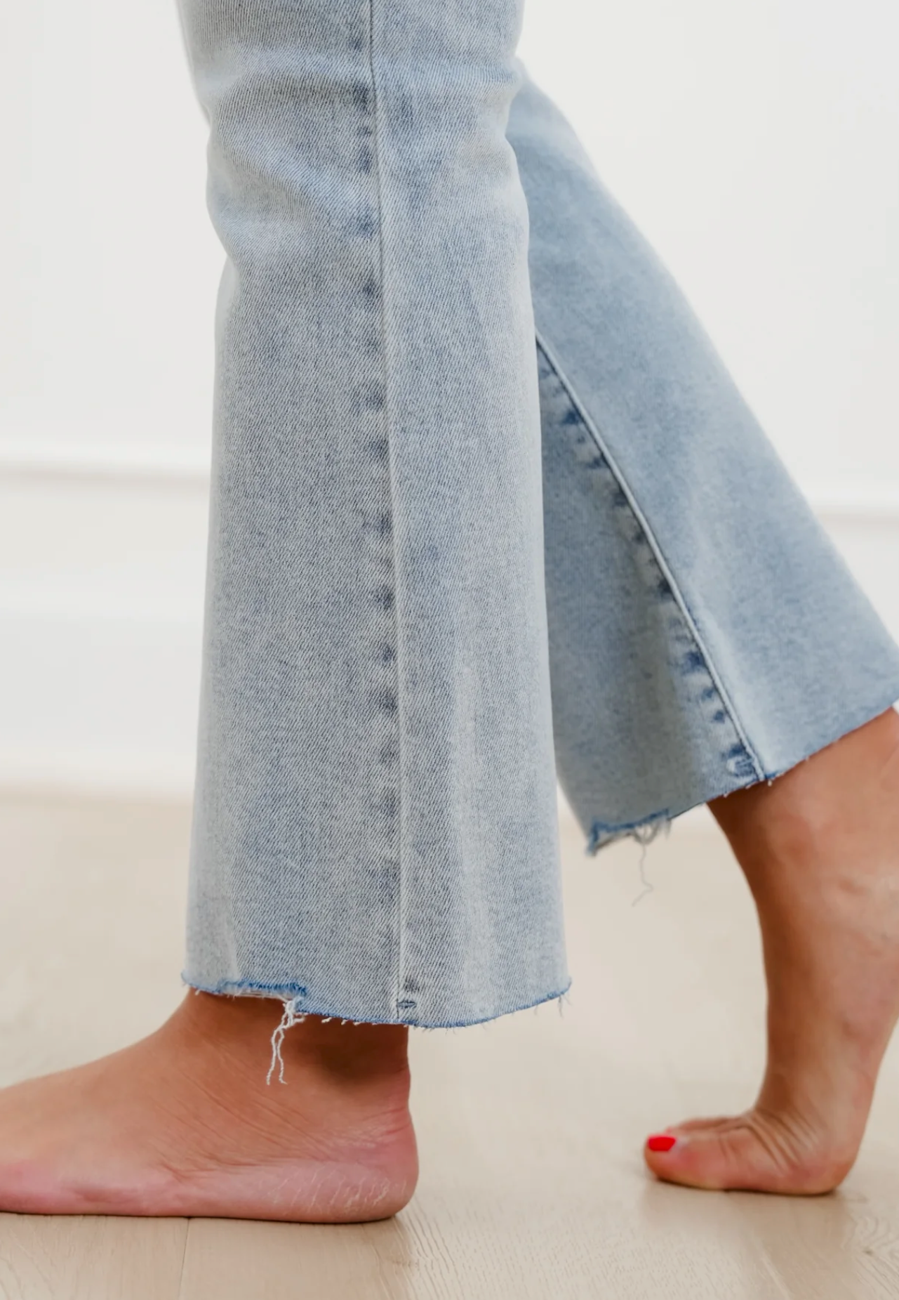 Judy Blue Kick Flare Raw Hem Cropped Jean | Queen Bee Boutique
