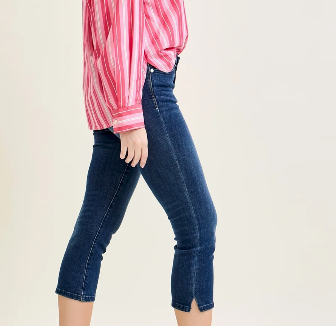 Judy Blue Sleek Chic Capri Side Slit | Queen Bee Boutique