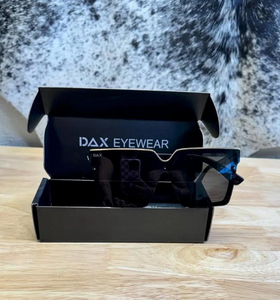 DAX LARK Black Sunnies