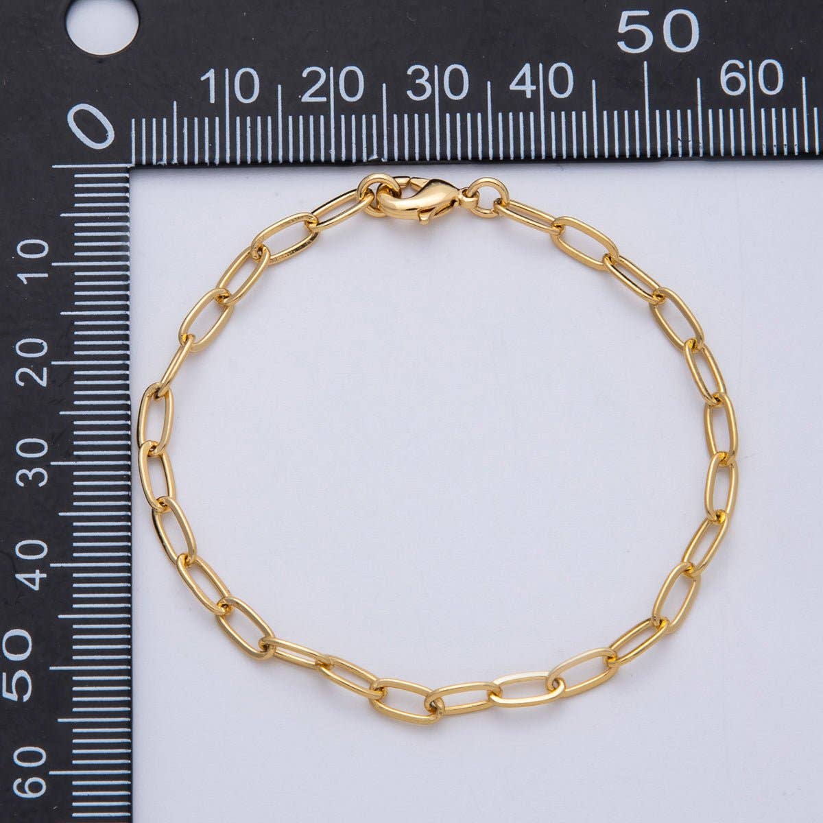 18K Gold Filled 7.4mm x 3.6mm Minimalist Paperclip Chain 6.5 Inch Bracelet | Queen Bee Boutique