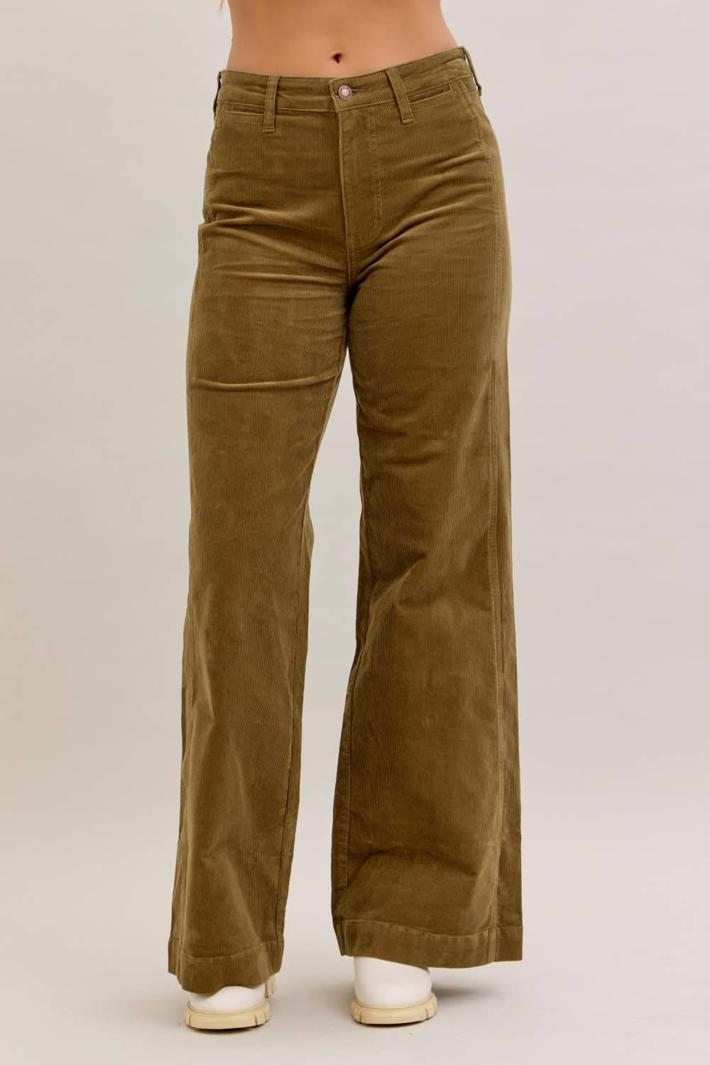 Judy Blue HW Retro Wide Welt Pockets & Forward Side Seams | Queen Bee Boutique